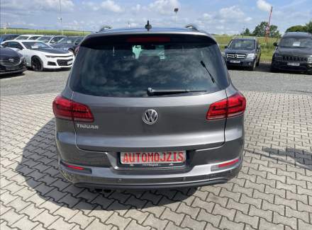 Volkswagen - Tiguan