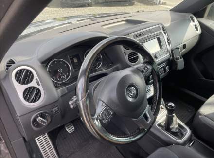 Volkswagen - Tiguan