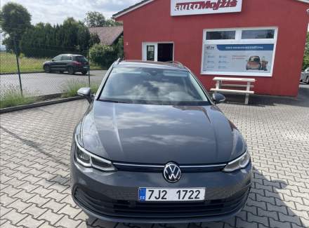Volkswagen - Golf