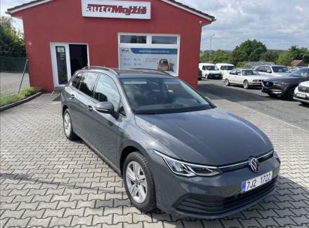 Volkswagen - Golf