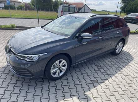 Volkswagen - Golf
