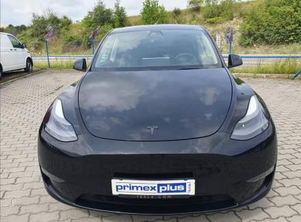 Tesla - Model Y