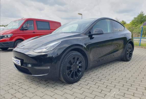 Tesla - Model Y