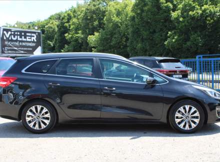 Kia - Cee'd