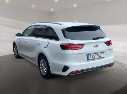Kia - Cee'd