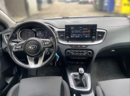 Kia - Cee'd