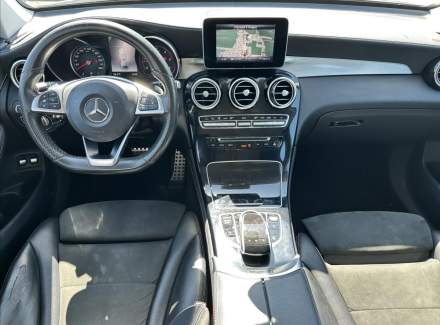 Mercedes-Benz - GLC