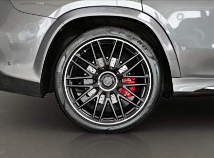 Mercedes-Benz - GLS