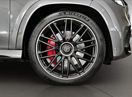 Mercedes-Benz - GLS