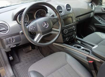 Mercedes-Benz - M-class