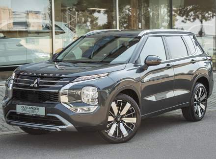 Mitsubishi - Outlander