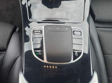Mercedes-Benz - GLC