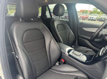 Mercedes-Benz - GLC