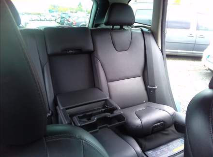 Volvo - XC60