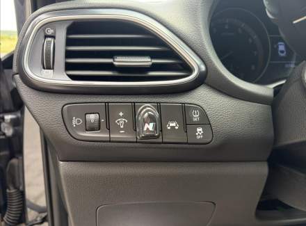 Hyundai - i30