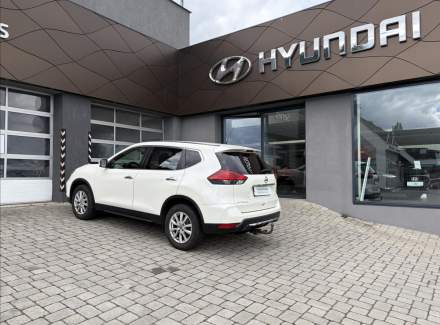 Nissan - X-Trail