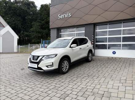 Nissan - X-Trail