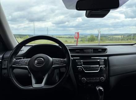 Nissan - X-Trail