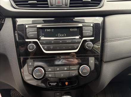 Nissan - X-Trail