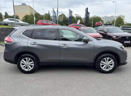 Nissan - X-Trail