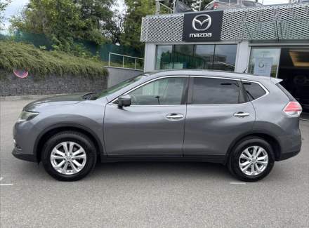 Nissan - X-Trail