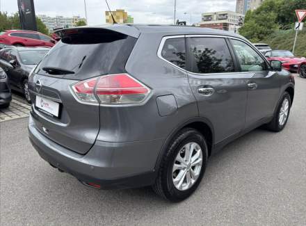 Nissan - X-Trail