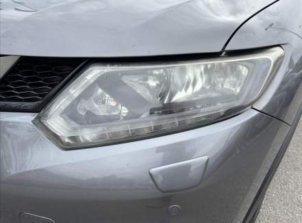 Nissan - X-Trail