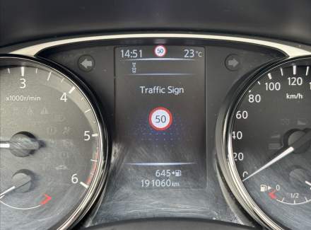 Nissan - X-Trail