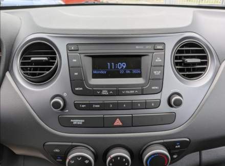 Hyundai - i10