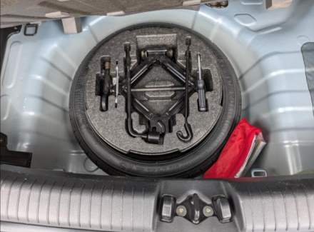 Hyundai - i10