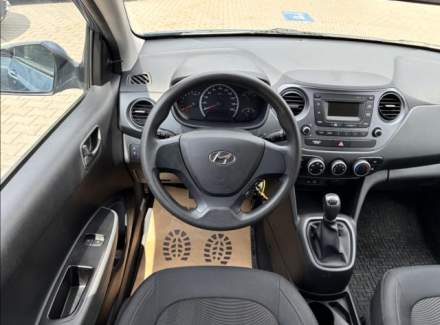 Hyundai - i10
