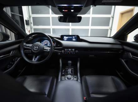 Mazda - 3