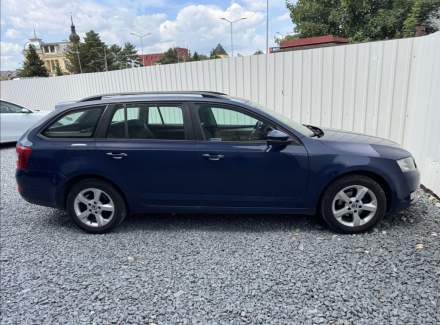 Škoda - Octavia