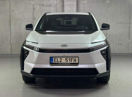 Toyota - bZ4X