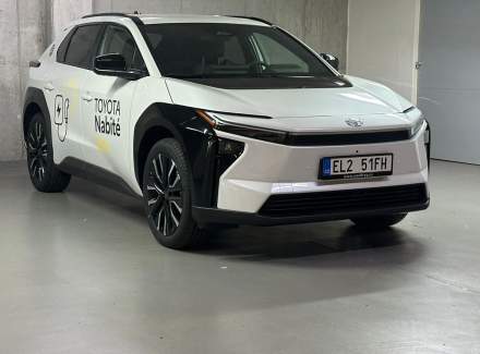 Toyota - bZ4X