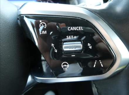 Jaguar - XE