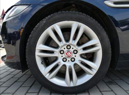 Jaguar - XE
