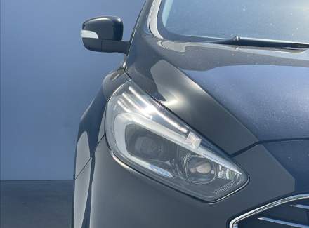 Ford - S-MAX