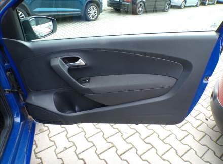 Volkswagen - Polo