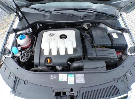 Volkswagen - Passat