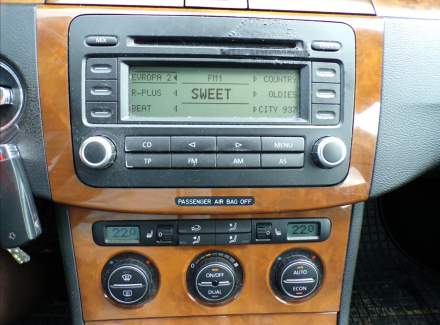 Volkswagen - Passat
