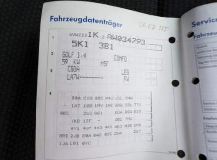 Volkswagen - Golf