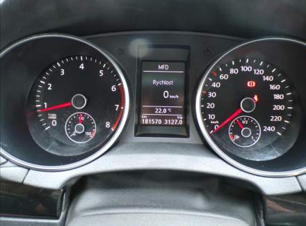 Volkswagen - Golf