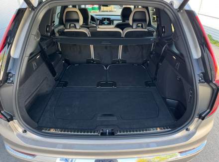 Volvo - XC90
