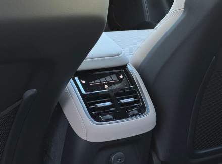 Volvo - XC90