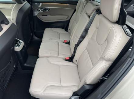 Volvo - XC90