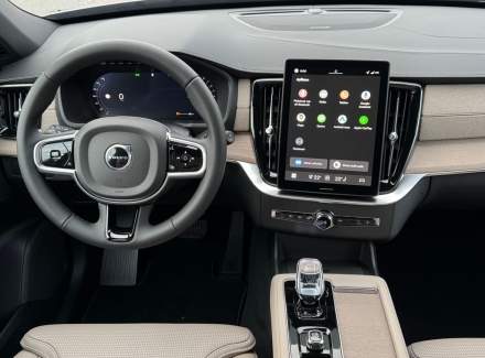 Volvo - XC90