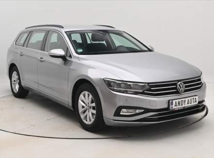 Volkswagen - Passat