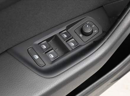 Volkswagen - Passat