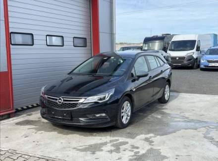 Opel - Astra
